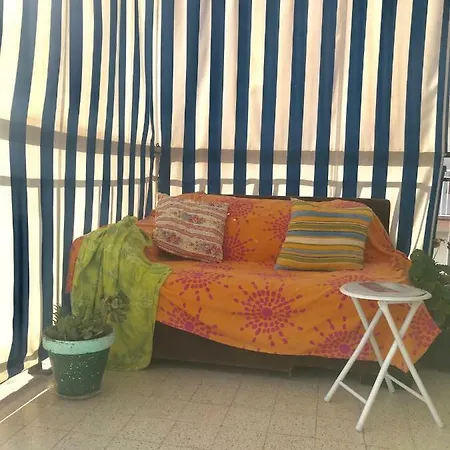 Compartidas En Un Apartamento *